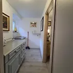 Kaya House Nerezisca