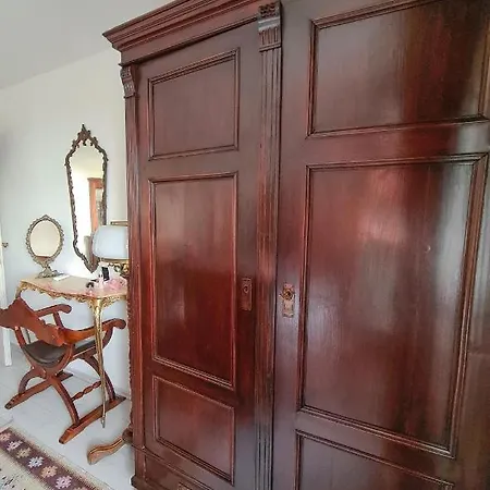 Kaya House * Nerezisca
