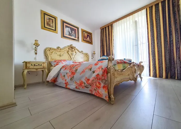 Kaya House