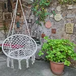 Kaya House * Nerezisca